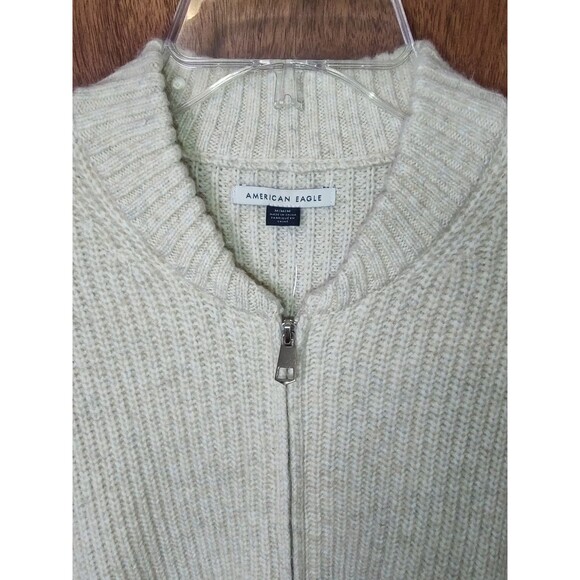 NWT American Eagle sz M cream full zip sweater cardigan w/ pockets long sleeves - Picture 2 of 11